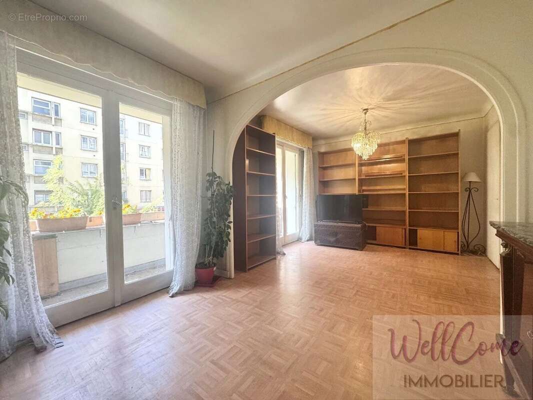 Appartement à AIX-LES-BAINS