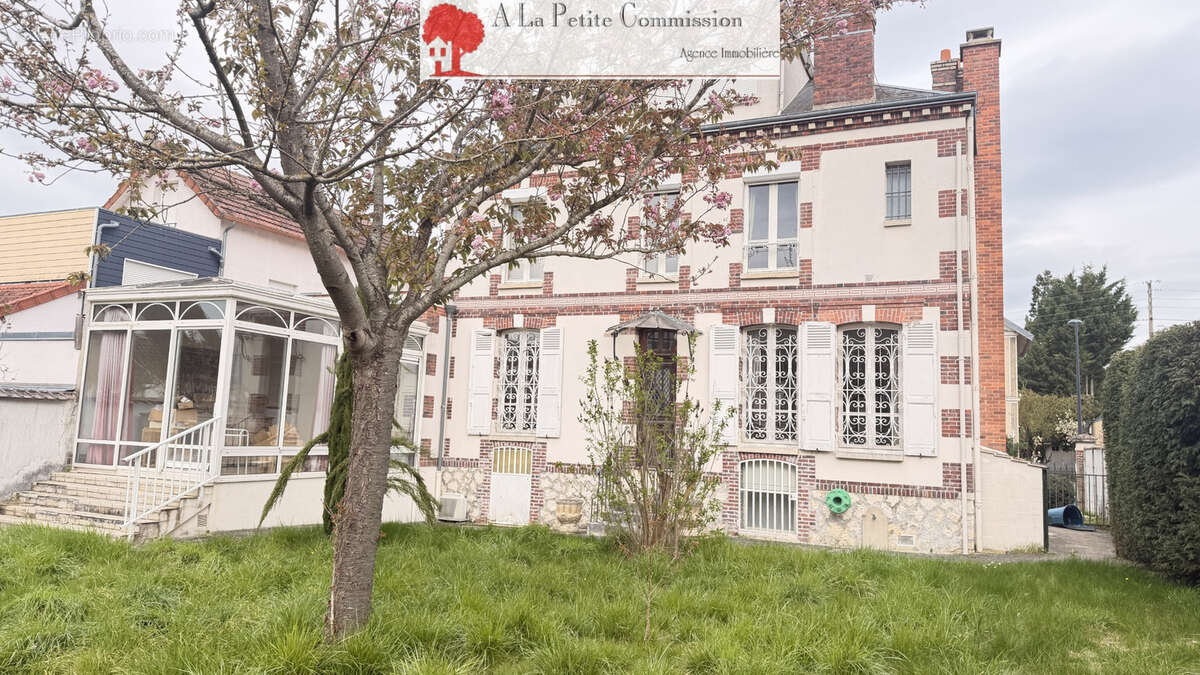 Maison à CHARTRES