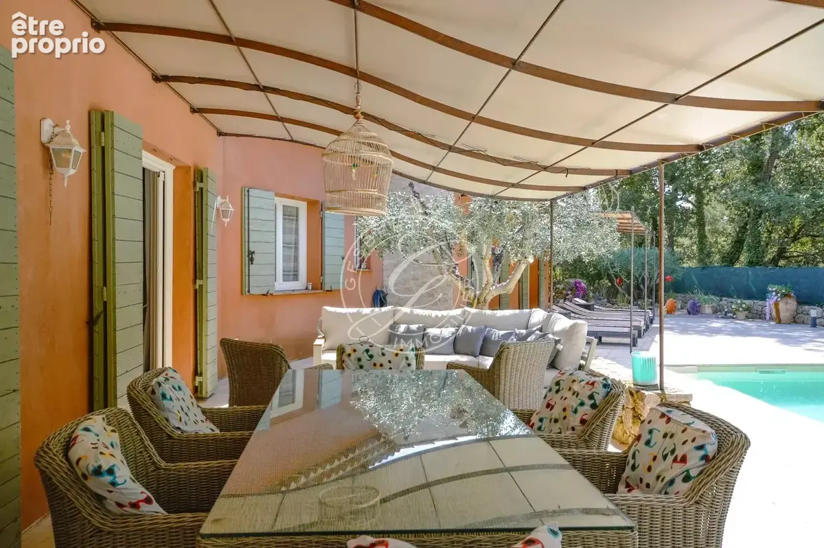 SAINT ANTONIN DU VAR superbe villa de plain pied avec piscine - photo 12