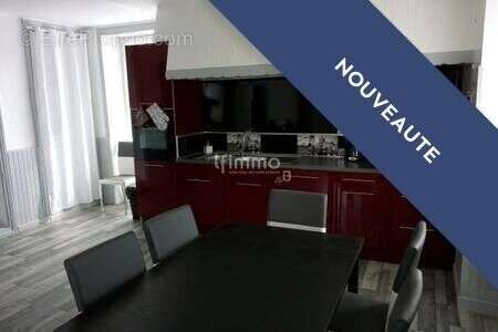 Maison à BUSSIERE-GALANT