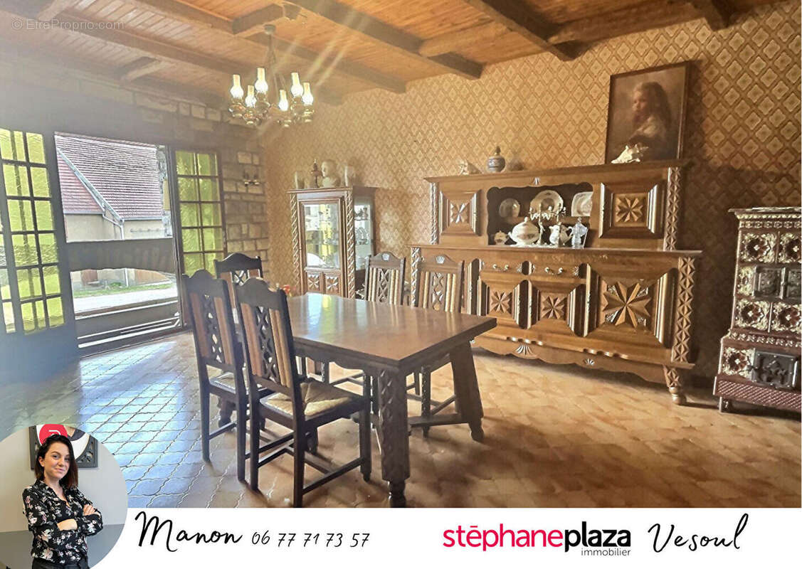 Maison à VELLEMINFROY