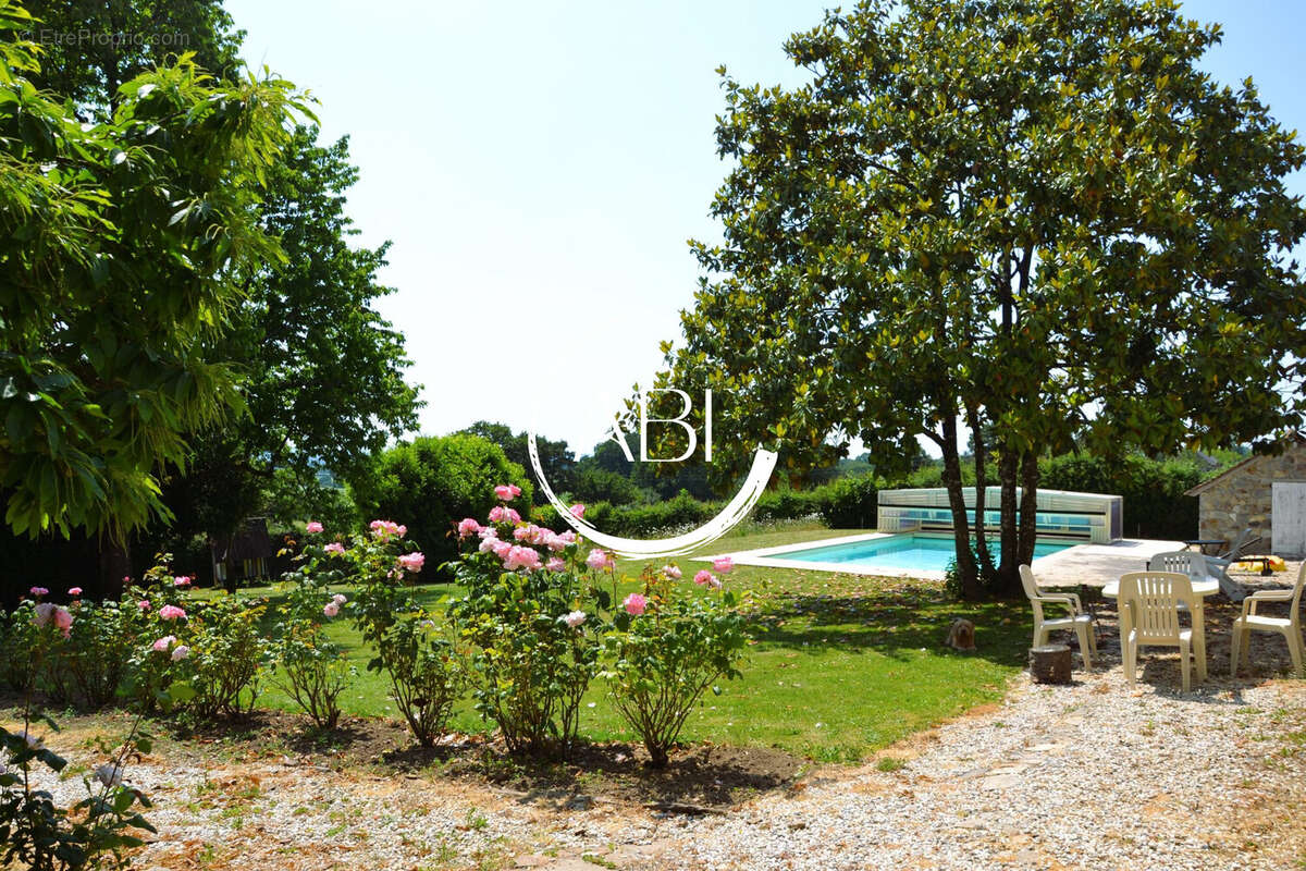 Maison à TESSE-FROULAY