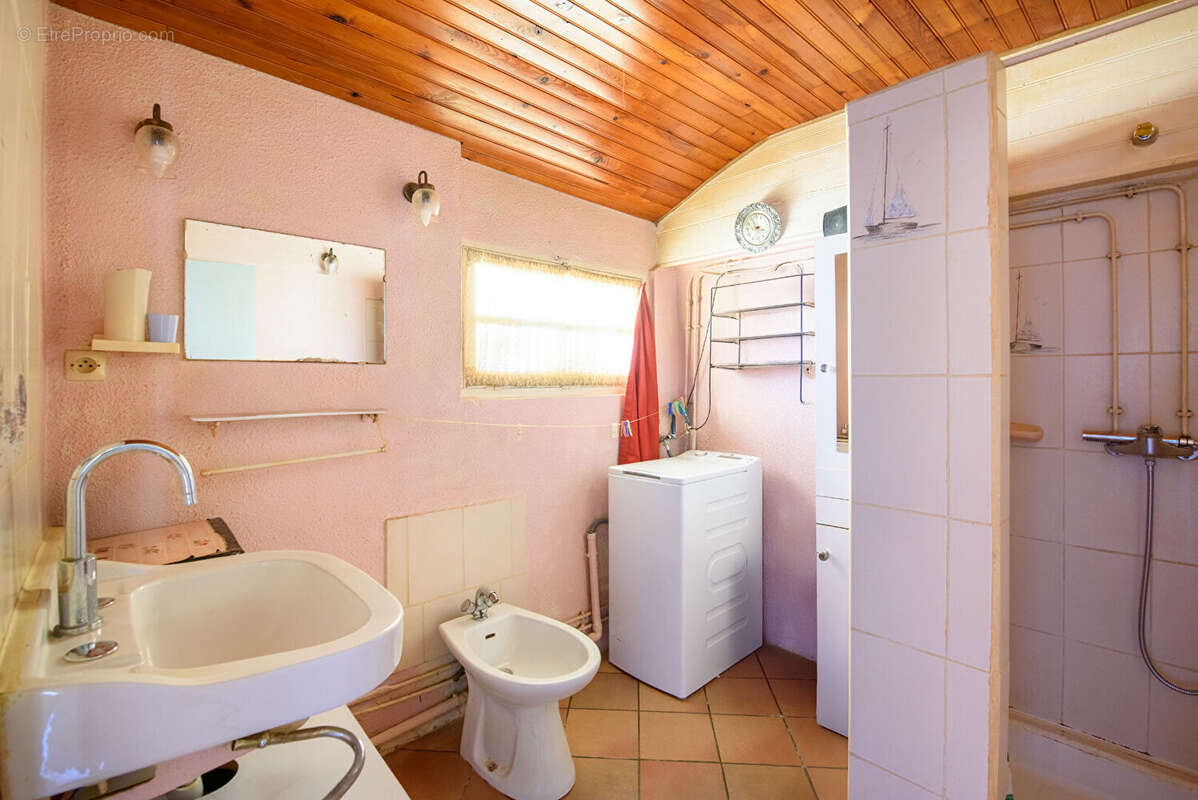 Maison à AMOU
