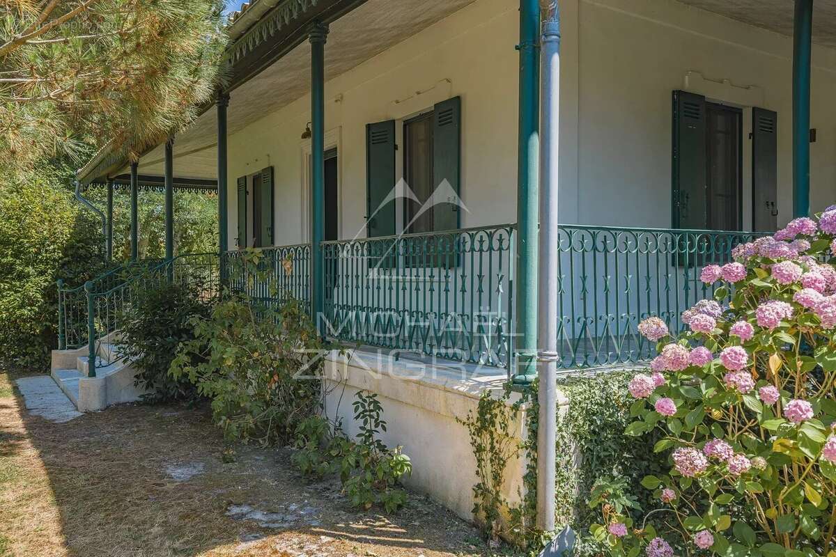 Maison à GUJAN-MESTRAS