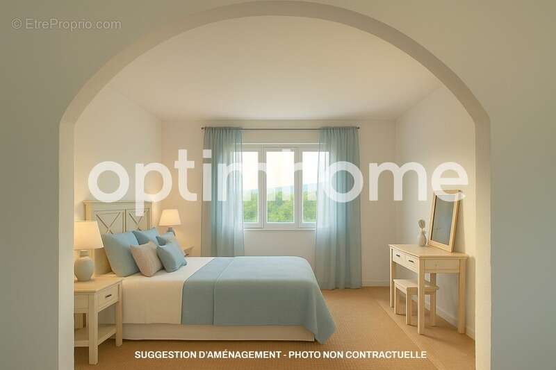 Maison à SAINT-LAURENT-DU-VAR