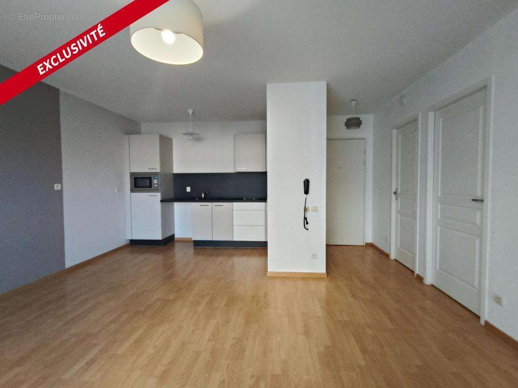 Appartement à LES GONDS