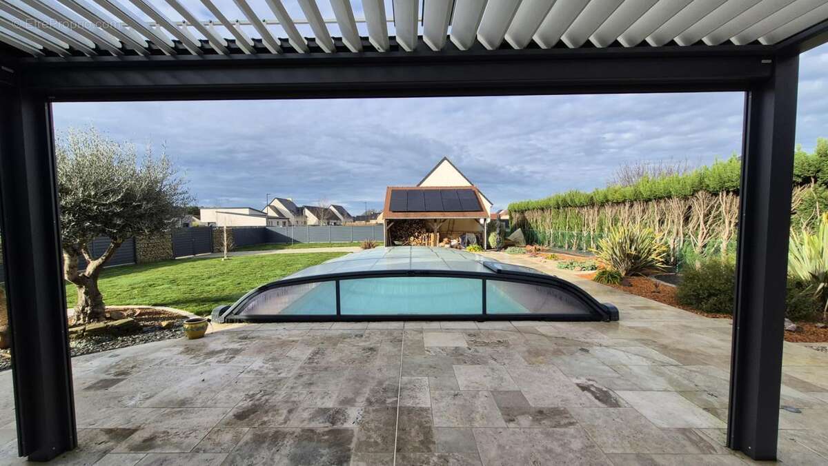 Maison à LA SUZE-SUR-SARTHE