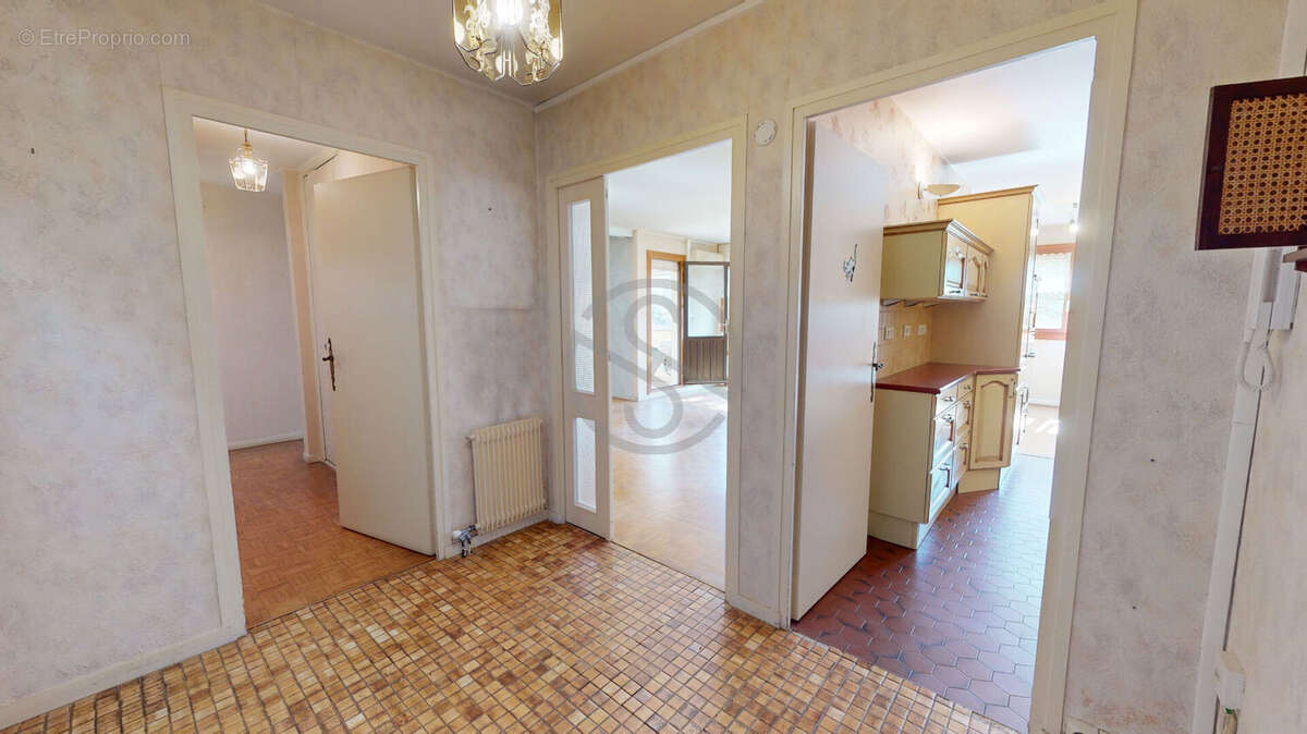 Appartement à SEYSSINET-PARISET