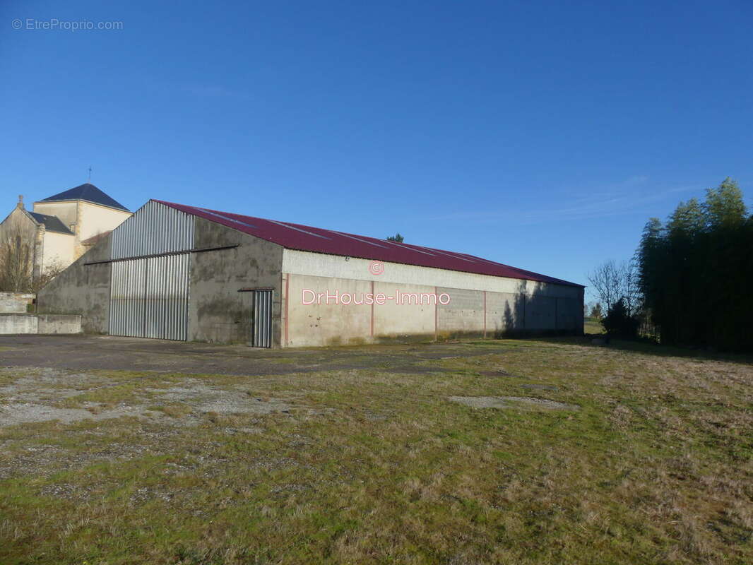 Autre à AVRILLY