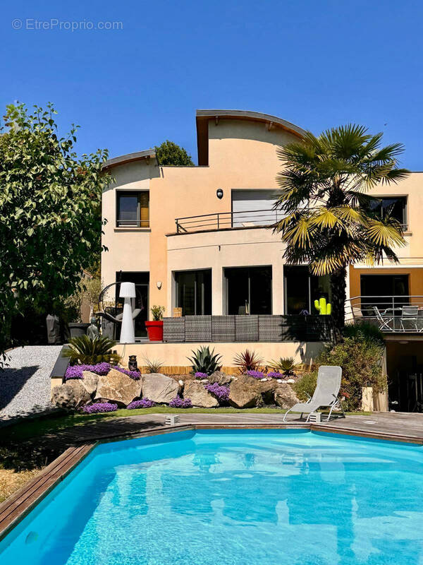 Maison à MARGENCY