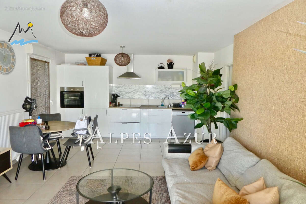 Appartement à CAGNES-SUR-MER