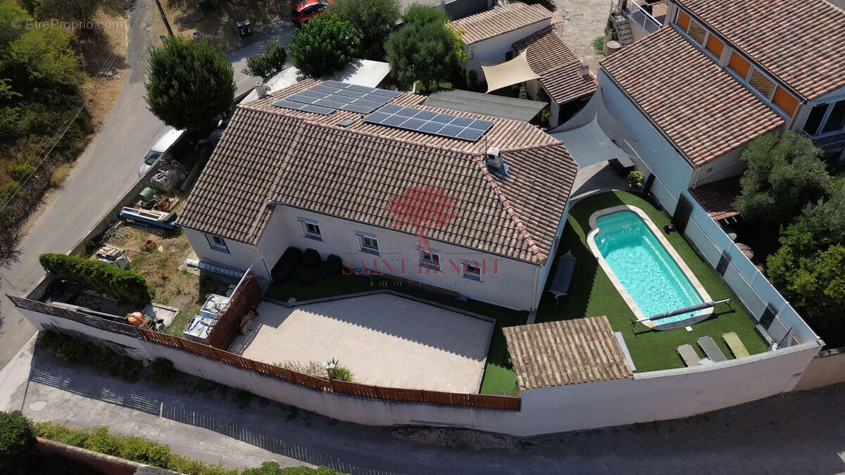 Gigean - villa t4 de plain pied avec piscine + appartement independant - photo 3