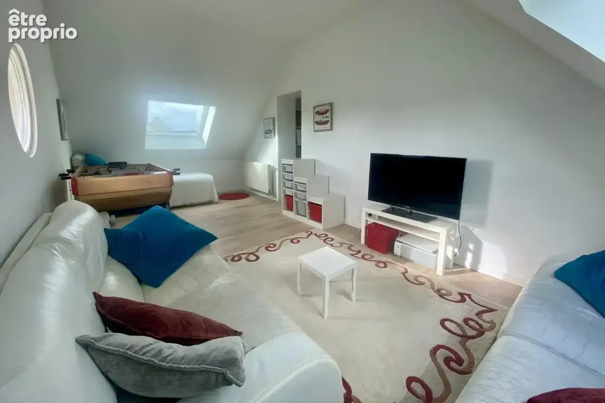 Maison 148 m² à Saint-Pryve-Saint-Mesmin  - photo 8