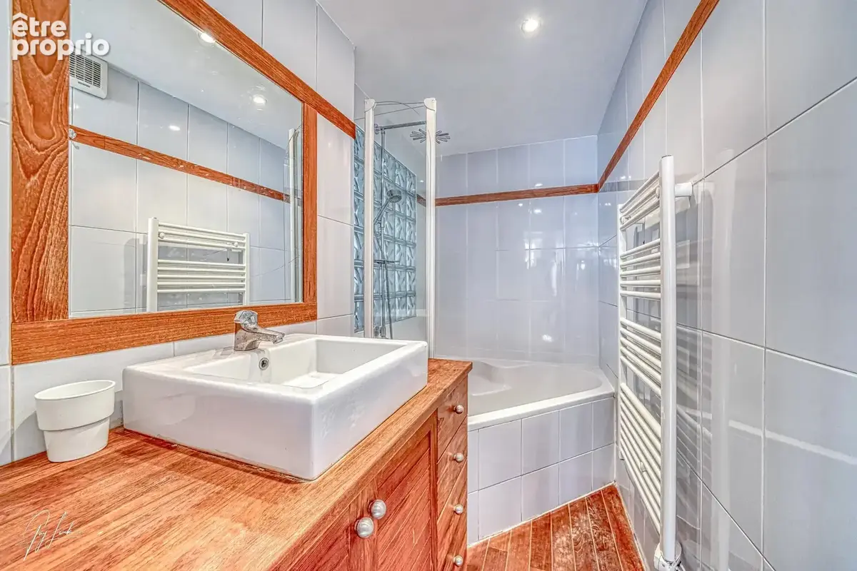 Paris 7ème Rue Saint Dominique - 3 pièces 57m² Sud - photo 14