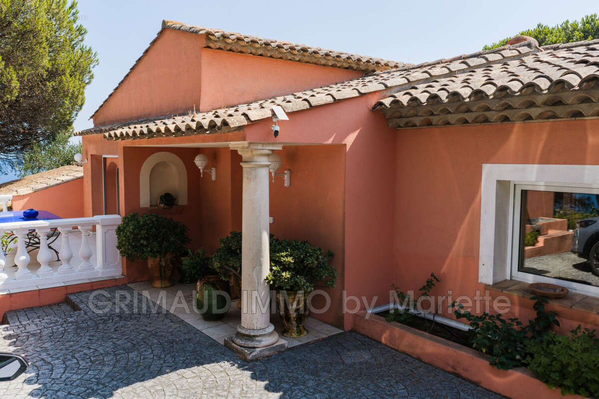 Maison 289 m² à Sainte-Maxime  - photo 6