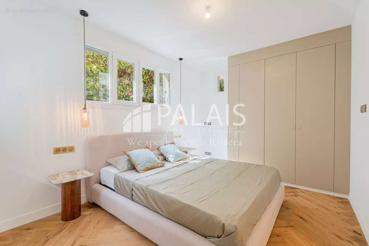 Appartement à BEAULIEU-SUR-MER