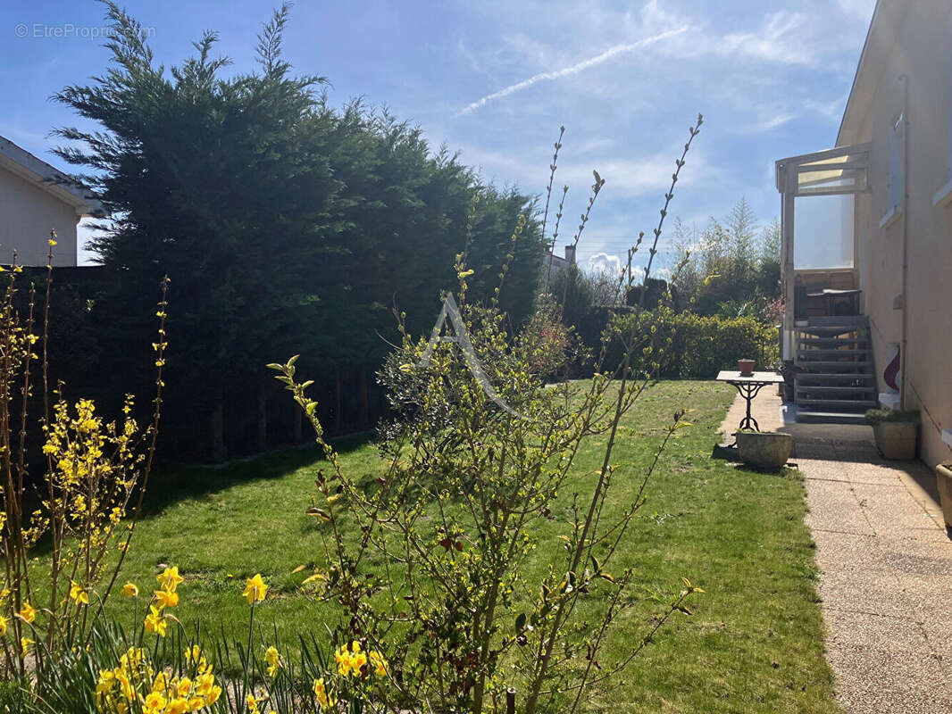 Maison à FONTENAY-LE-COMTE