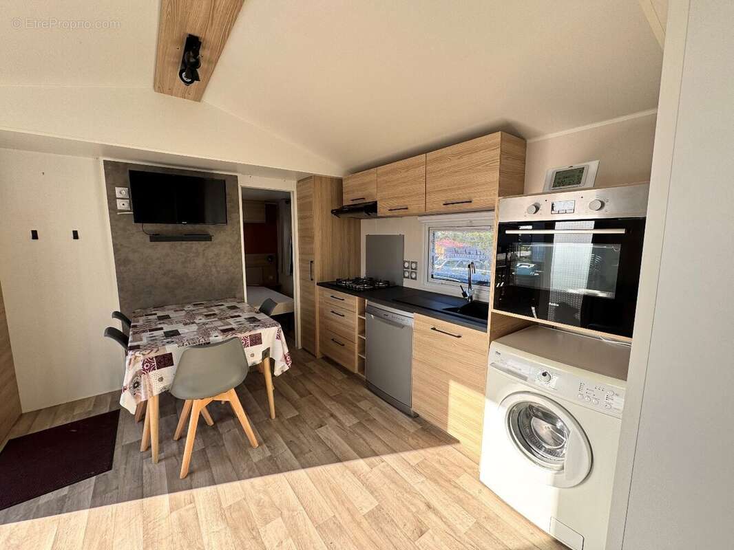 Maison à OUISTREHAM