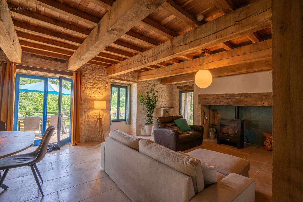 Maison à BAGAT-EN-QUERCY