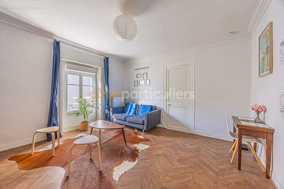 Appartement à NANTES