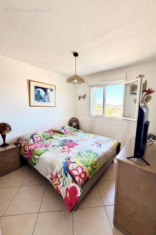 Appartement à SAINT-LAURENT-DU-VAR