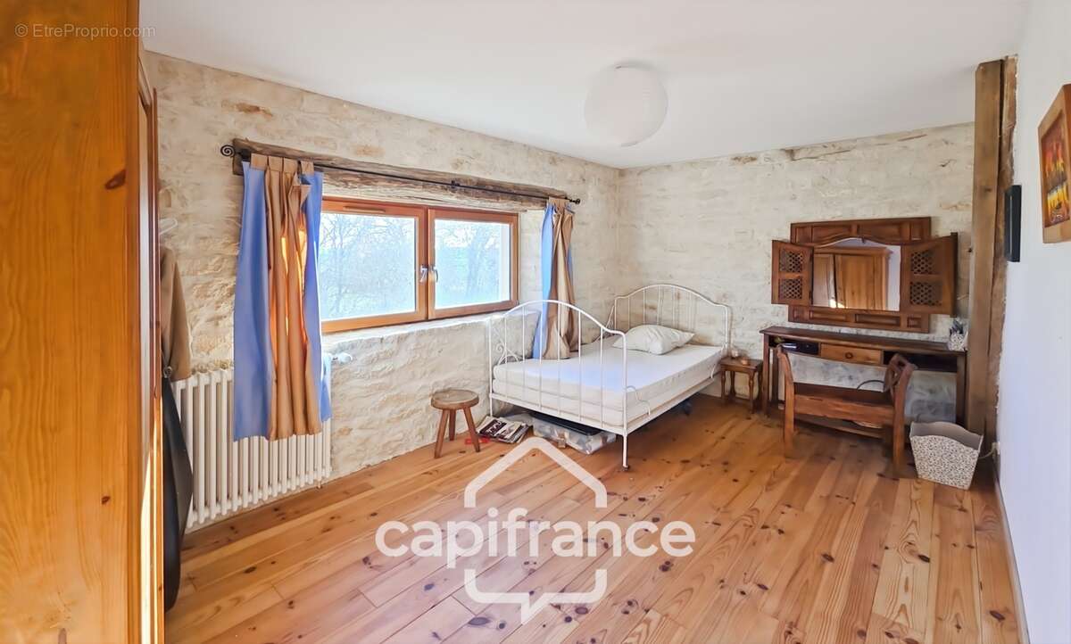 Nièvre (58) – Propriété de caractère avec piscine au cœur de la Bourgogne - photo 17