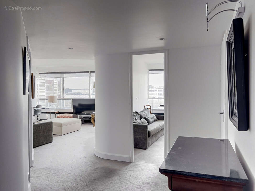 Appartement à PARIS-15E
