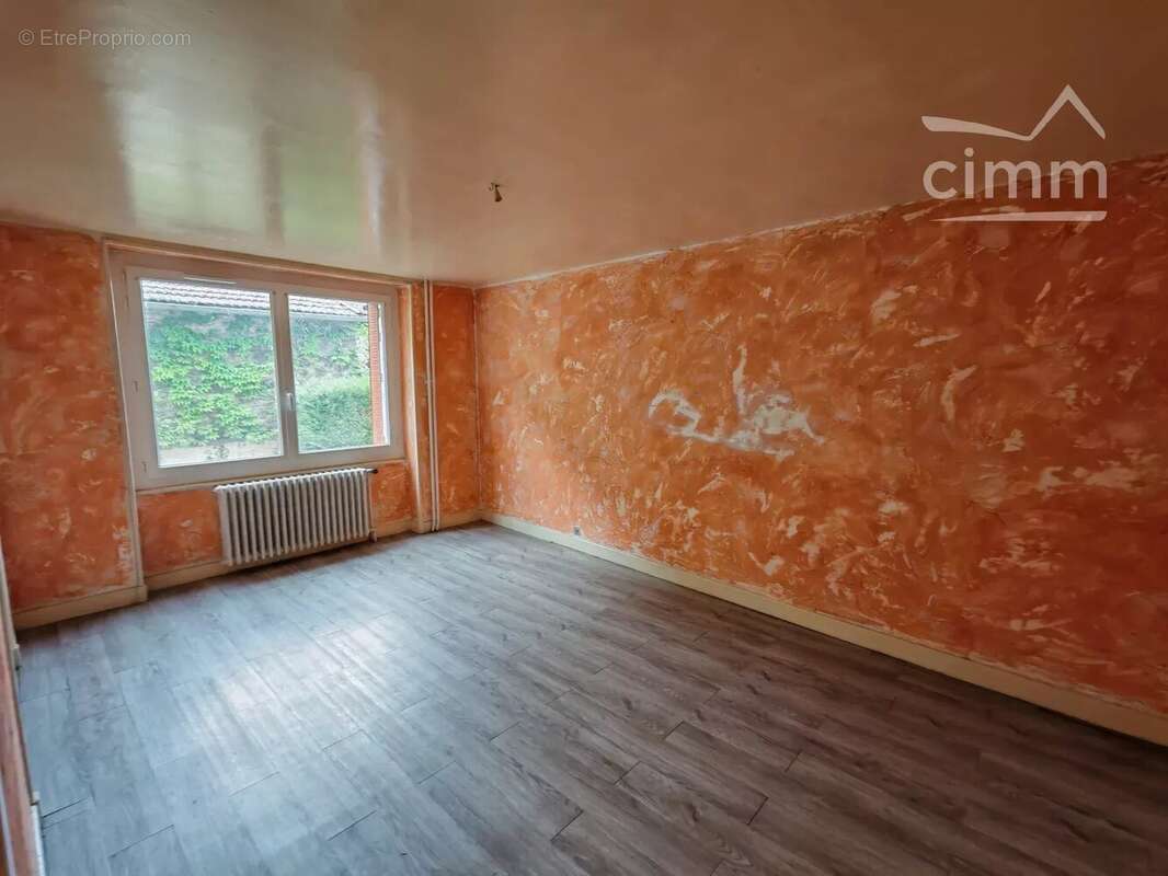 Maison à JOB
