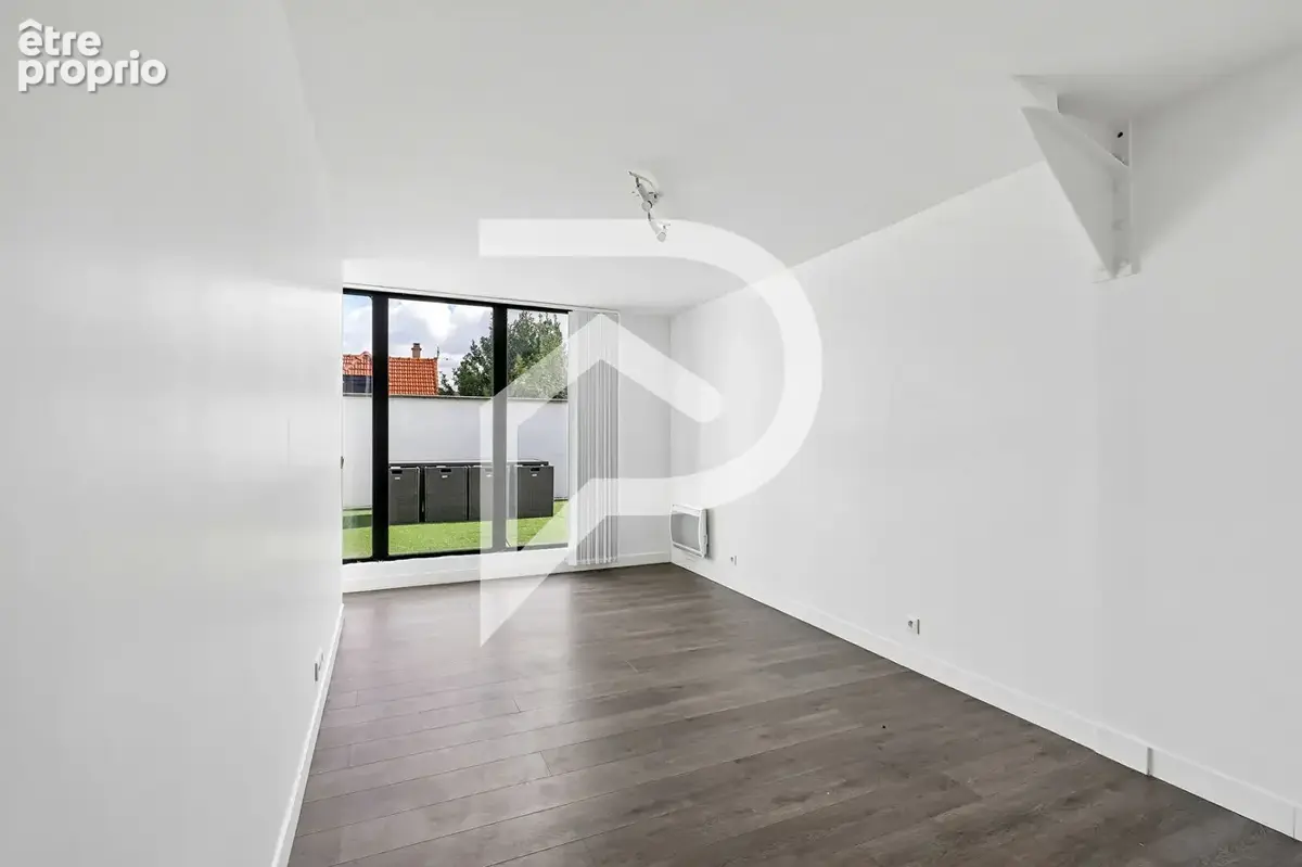Loft  5 pièce(s) 150 m2 - photo 9