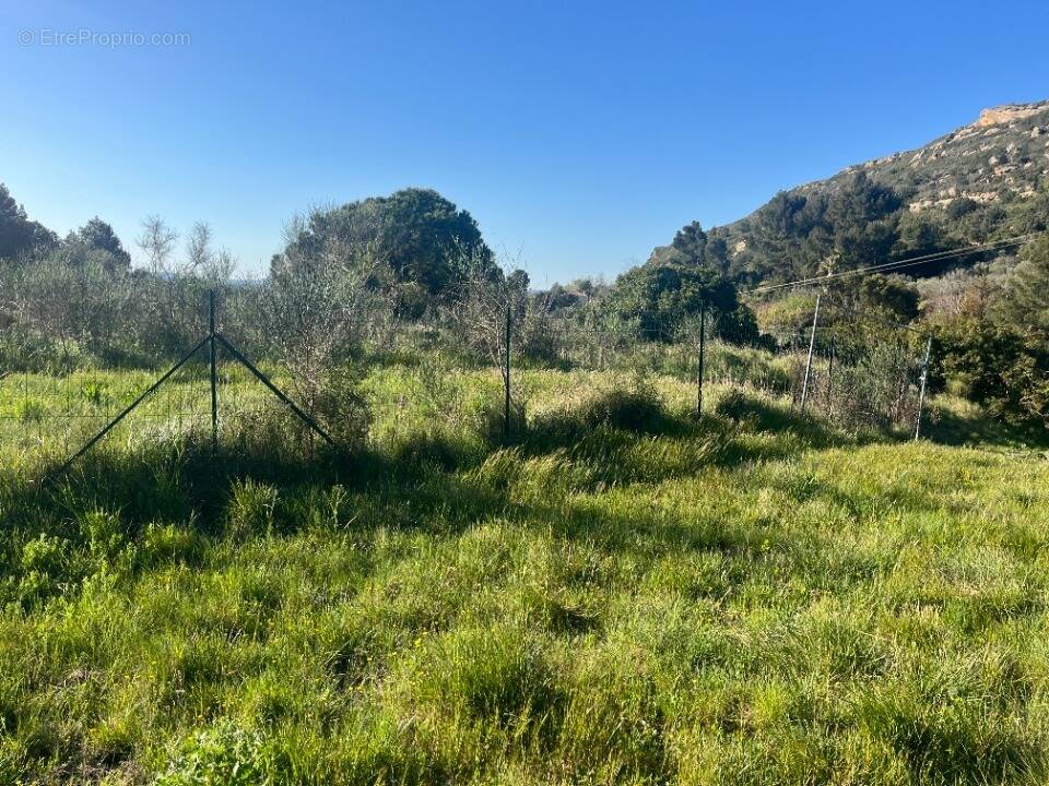 Terrain à SEPTEMES-LES-VALLONS