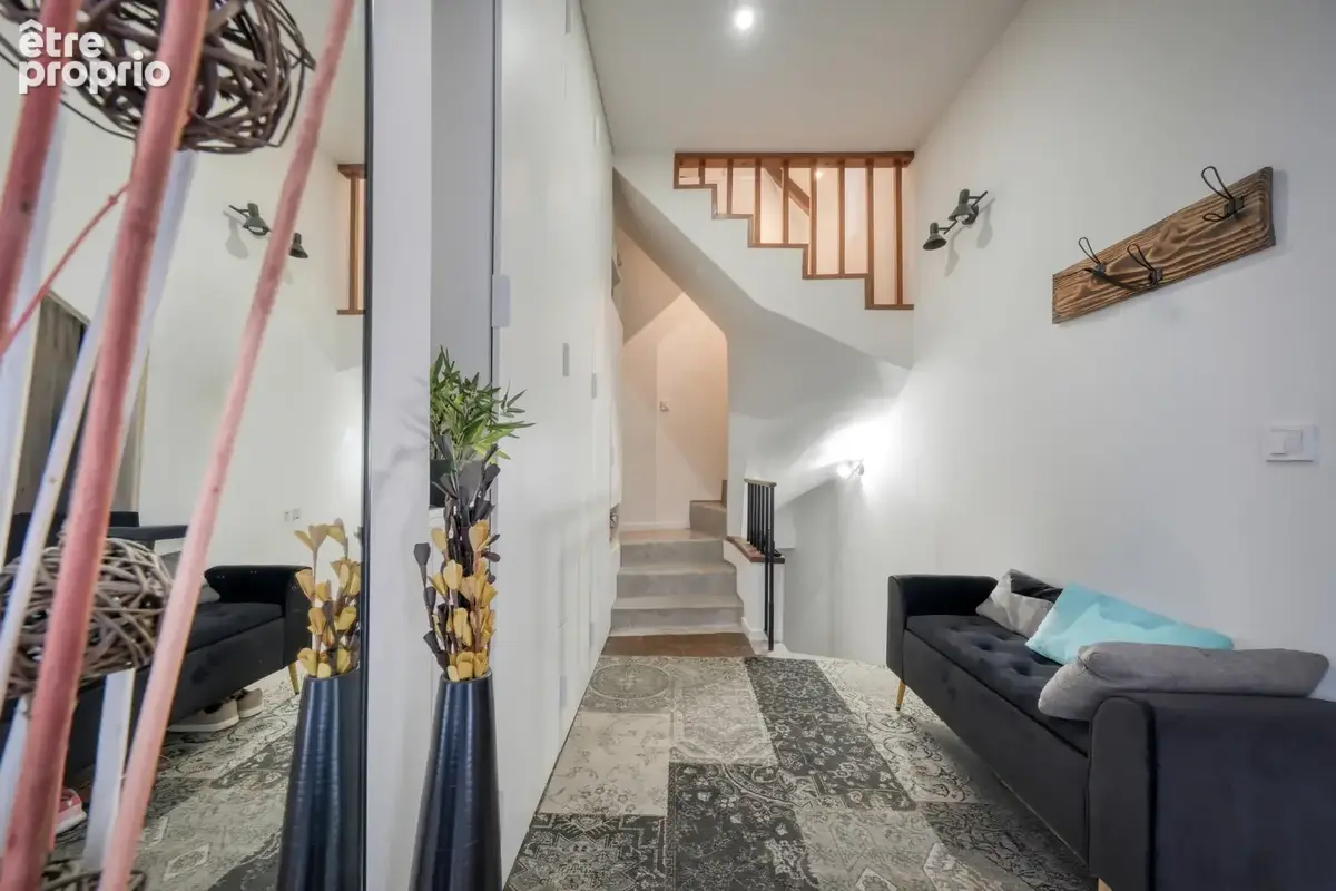 Maison  atypique sur 3 niveaux - 3 chambres - jardin - - photo 3