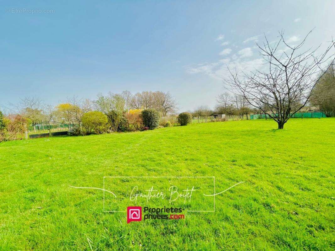 Maison à COULOMMIERS