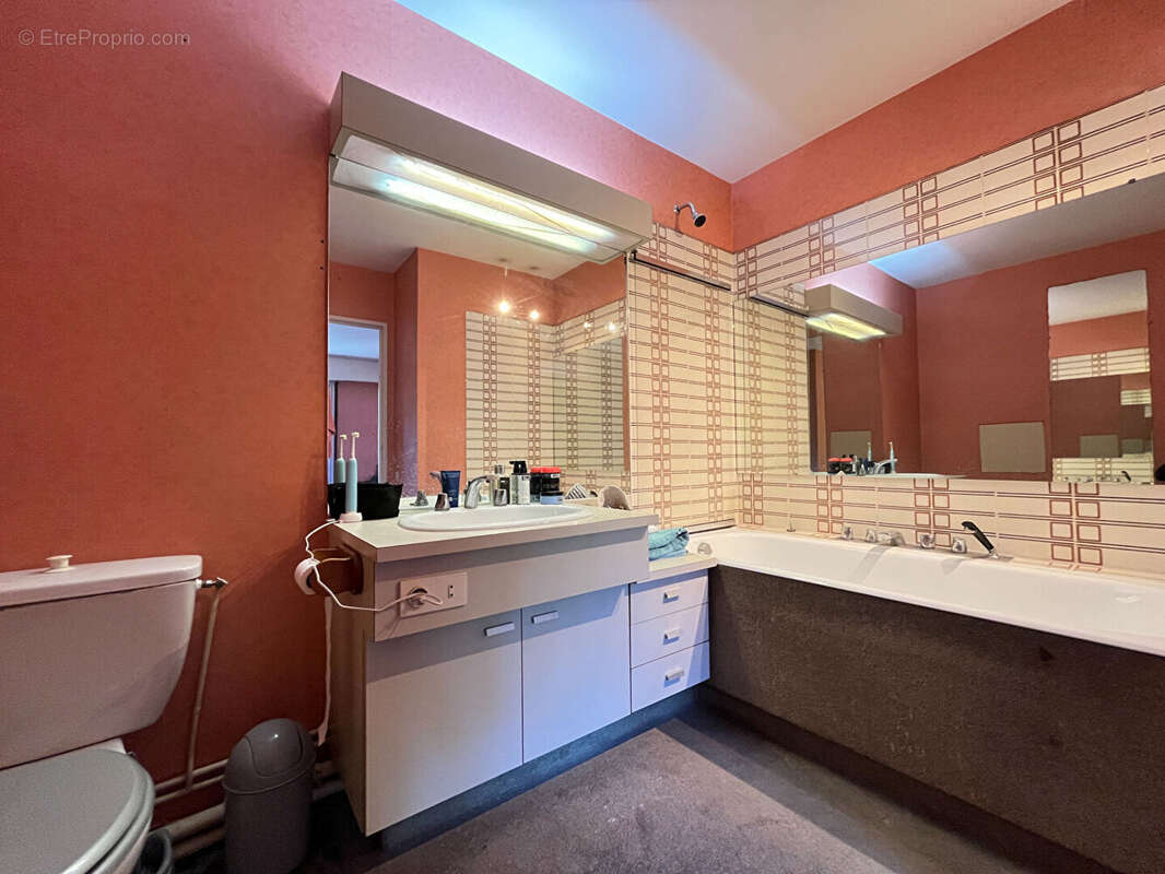 Appartement à SURESNES
