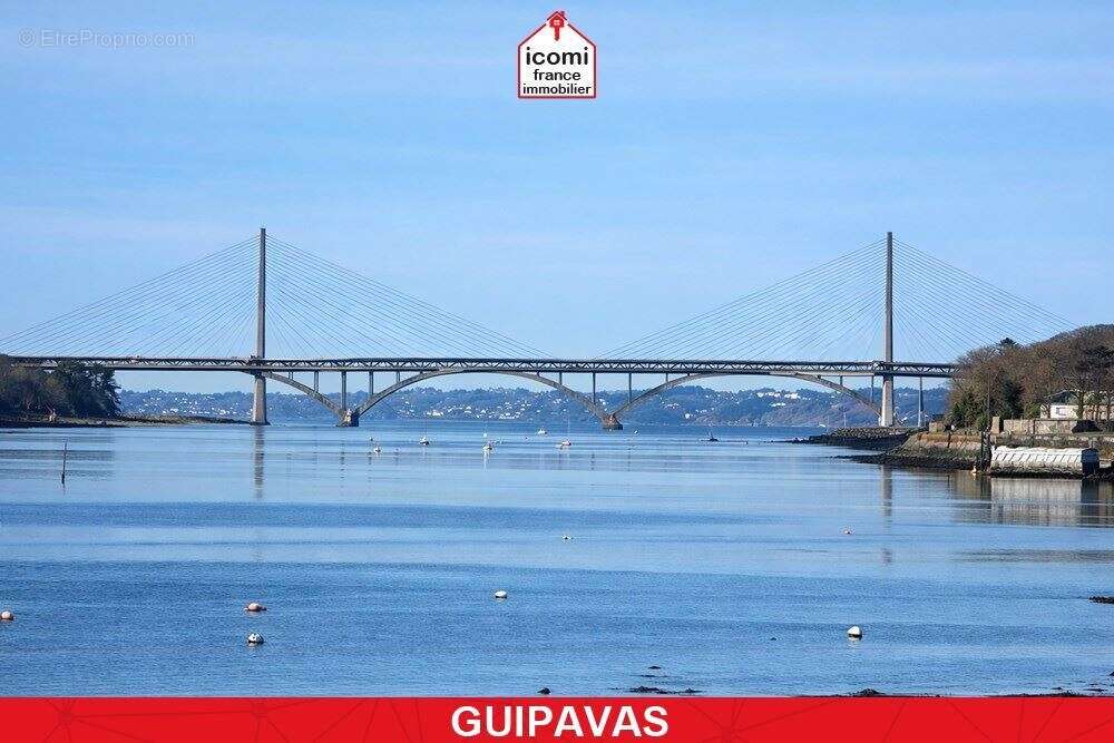 Maison à GUIPAVAS