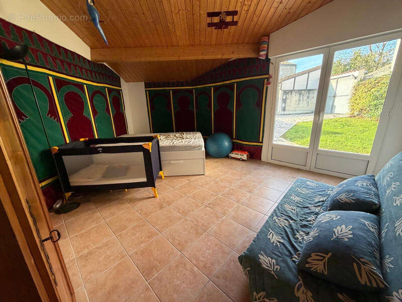 Maison à SAINT-MICHEL-EN-L'HERM