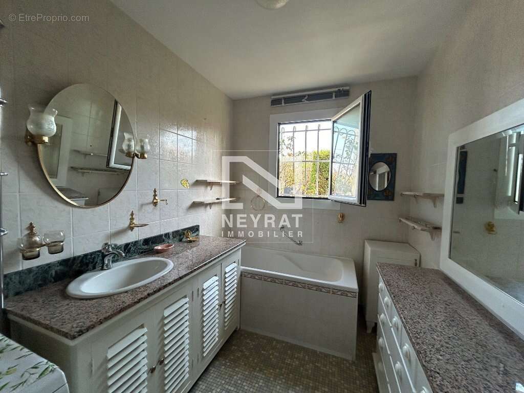 Maison à DIGOIN