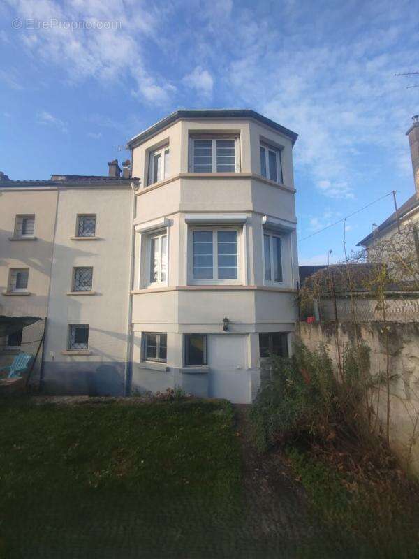 Maison à VILLERS-COTTERETS