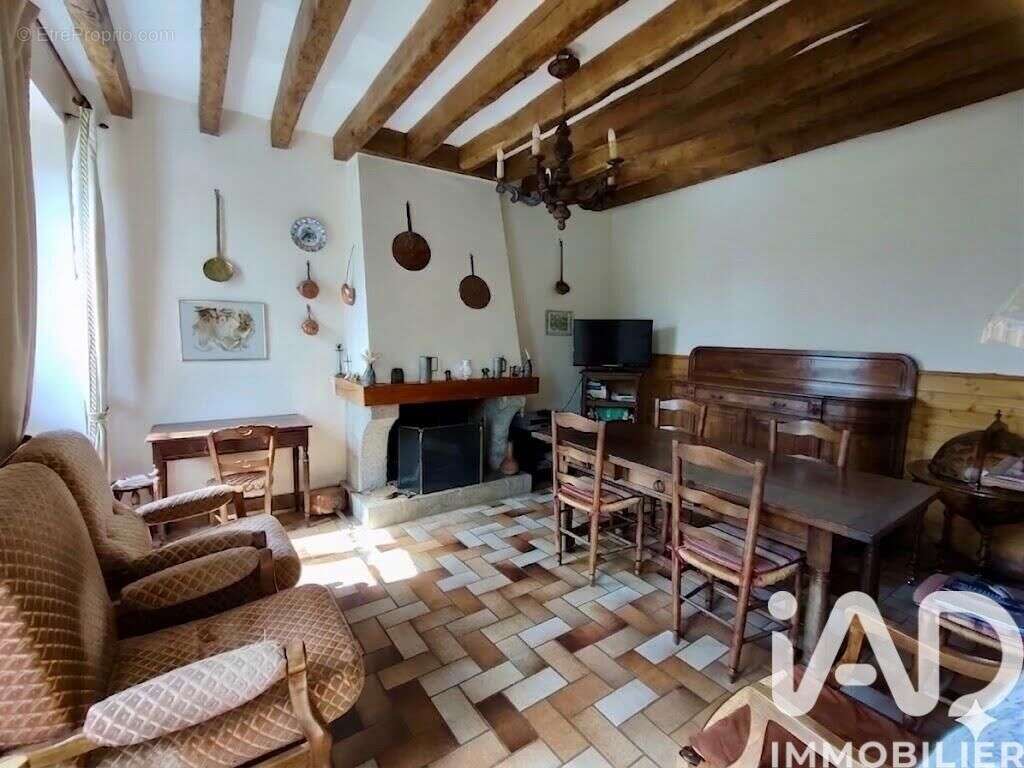 Photo 3 - Maison à ALLUYES