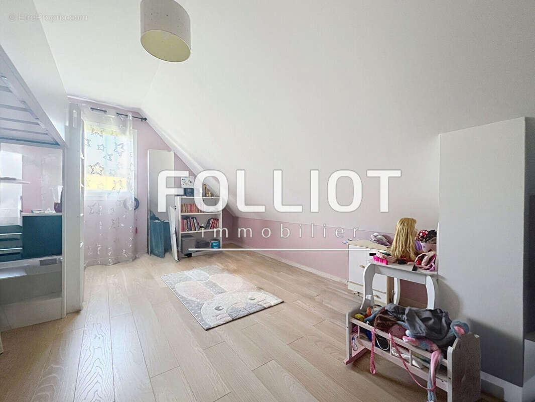 Maison à SAINT-MARTIN-DES-BESACES