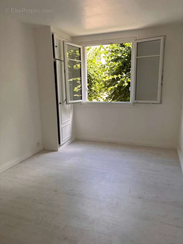 Appartement à THIAIS