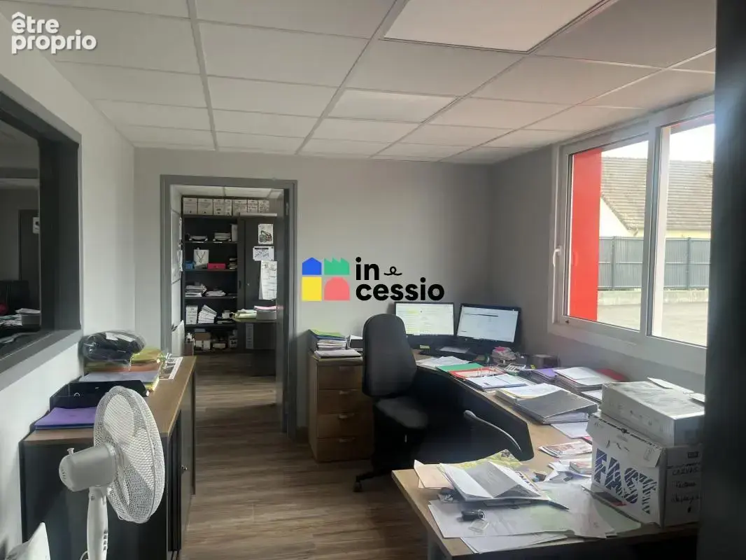 RARE – Ensemble immobilier d'activité de 787,5 m² sur prè - photo 10