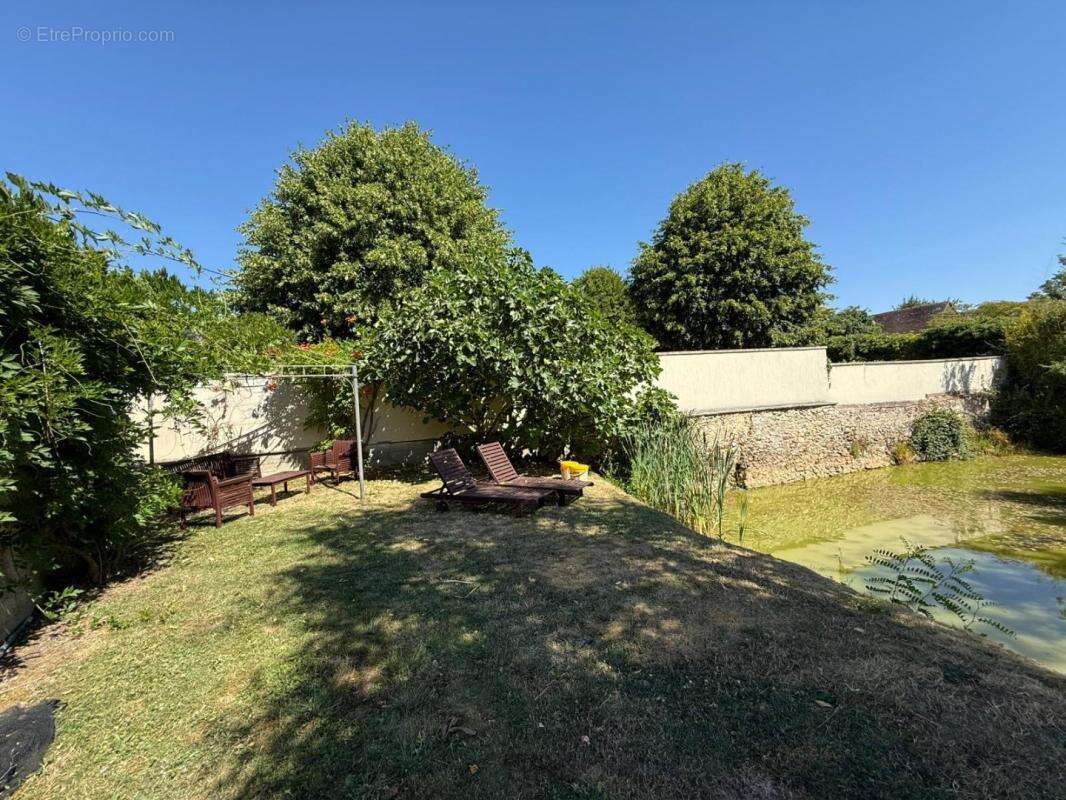 Maison 170 m² à Serazereux  - photo 4