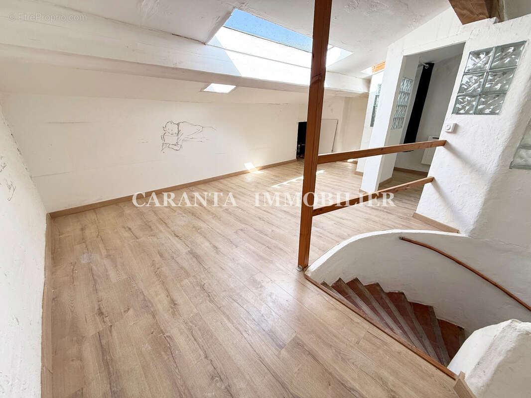 Vente Maison de village 5 pièces plan de la tour avec jardin composée de 2 appartements - photo 11