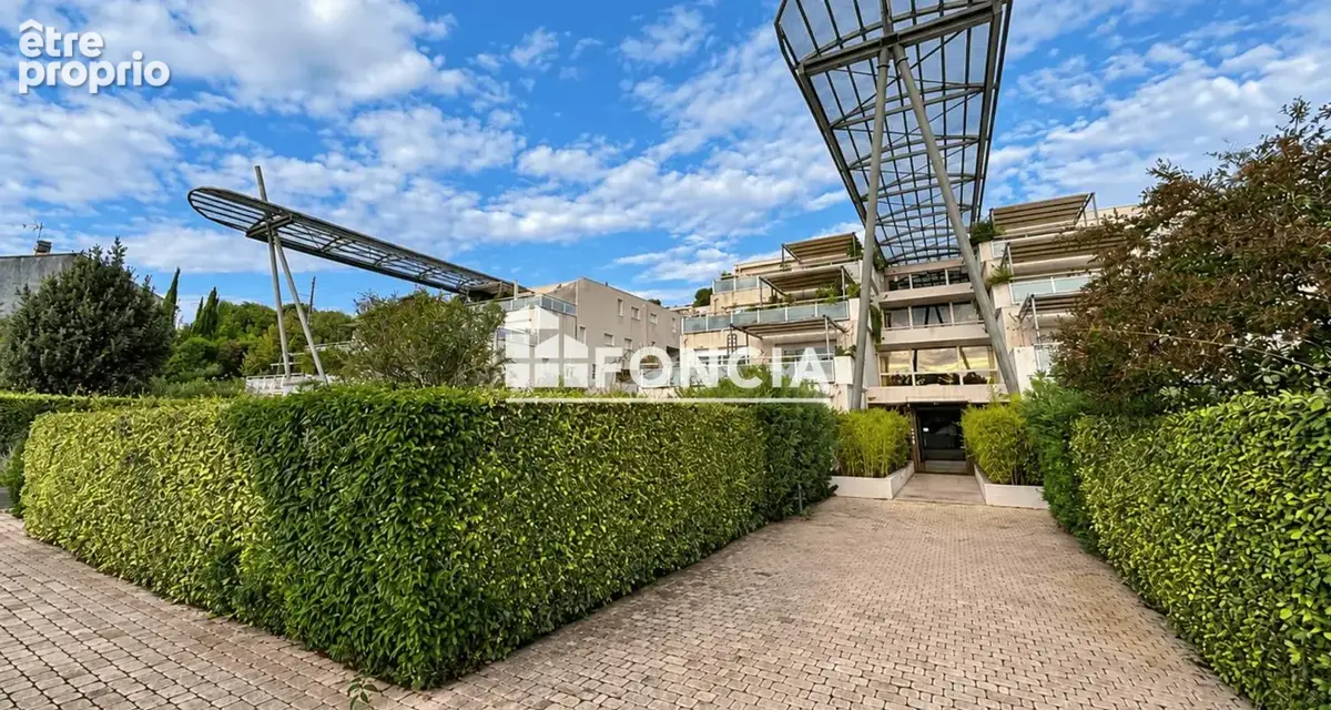 EXCLUSIVITE À vendre – Appartement avec terrasse et double garage – Nîmes, Route d’Uzès - photo 6