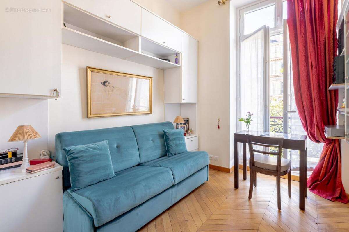 Appartement à PARIS-11E