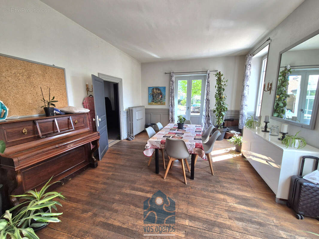 Maison à LAPALISSE