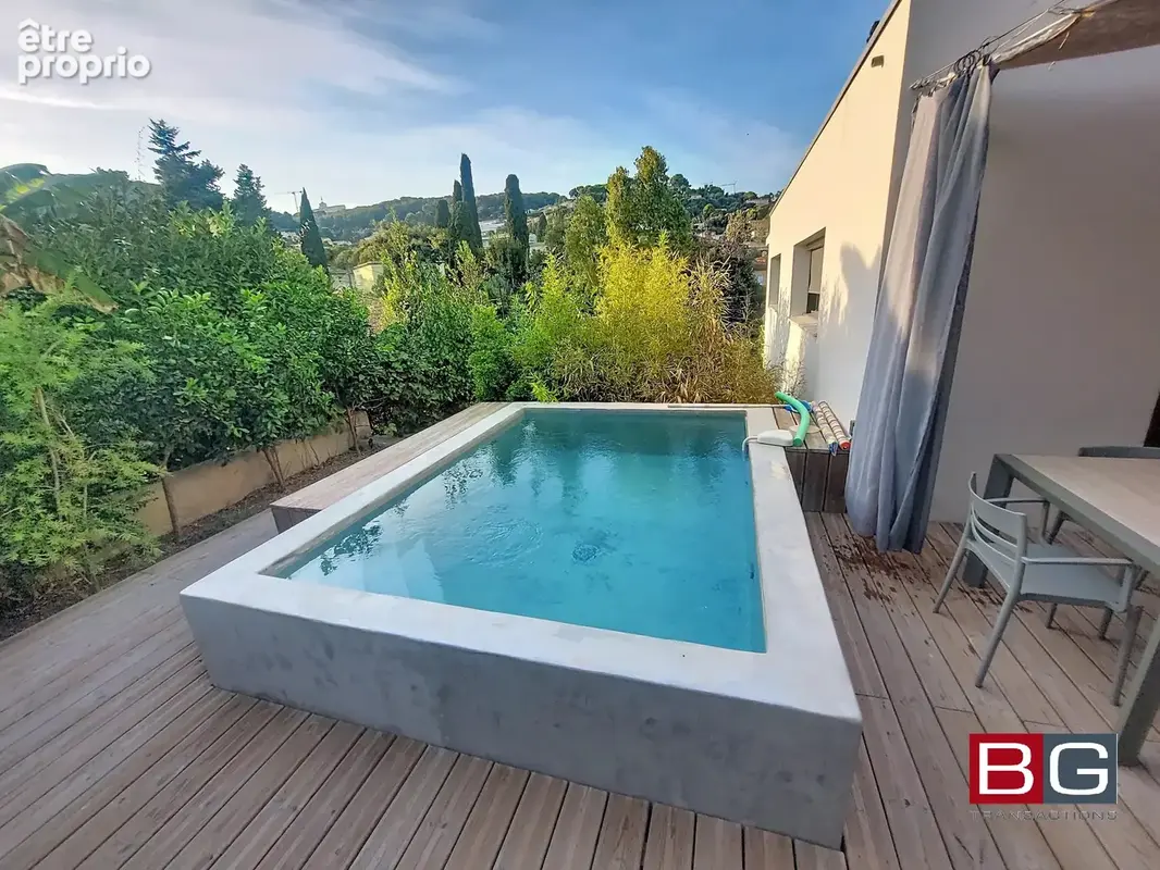 Vallauris "proche centre" Villa de style contemporain - photo 12