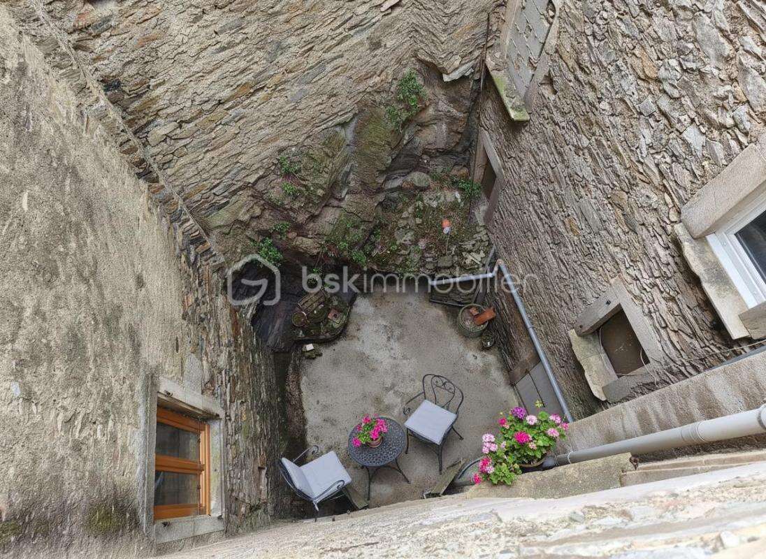 Maison à SAINT-PONS-DE-THOMIERES