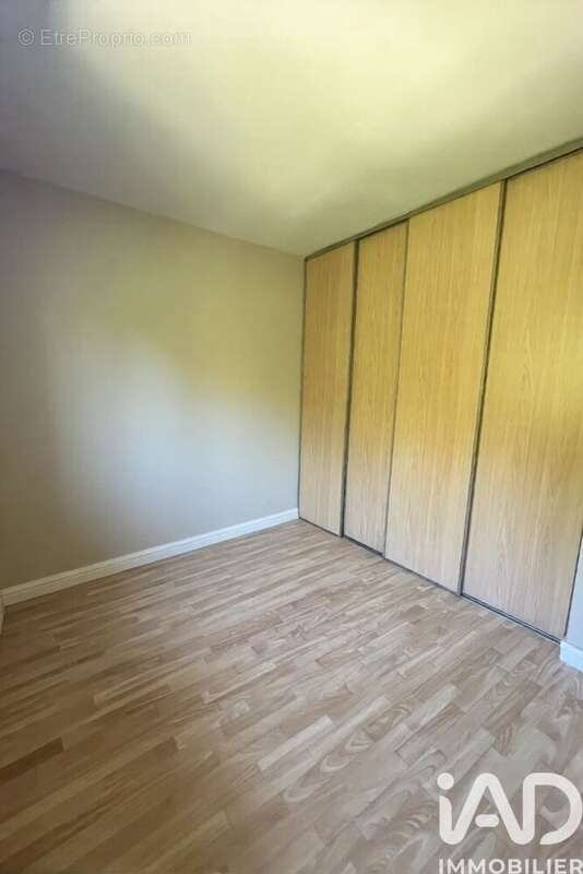 Appartement 72 m² à Corbeil-Essonnes  - photo 6