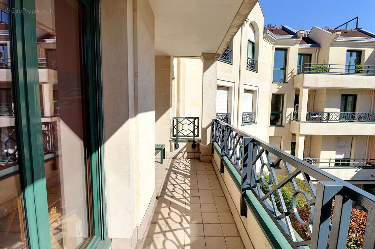 Appartement à MAISONS-LAFFITTE